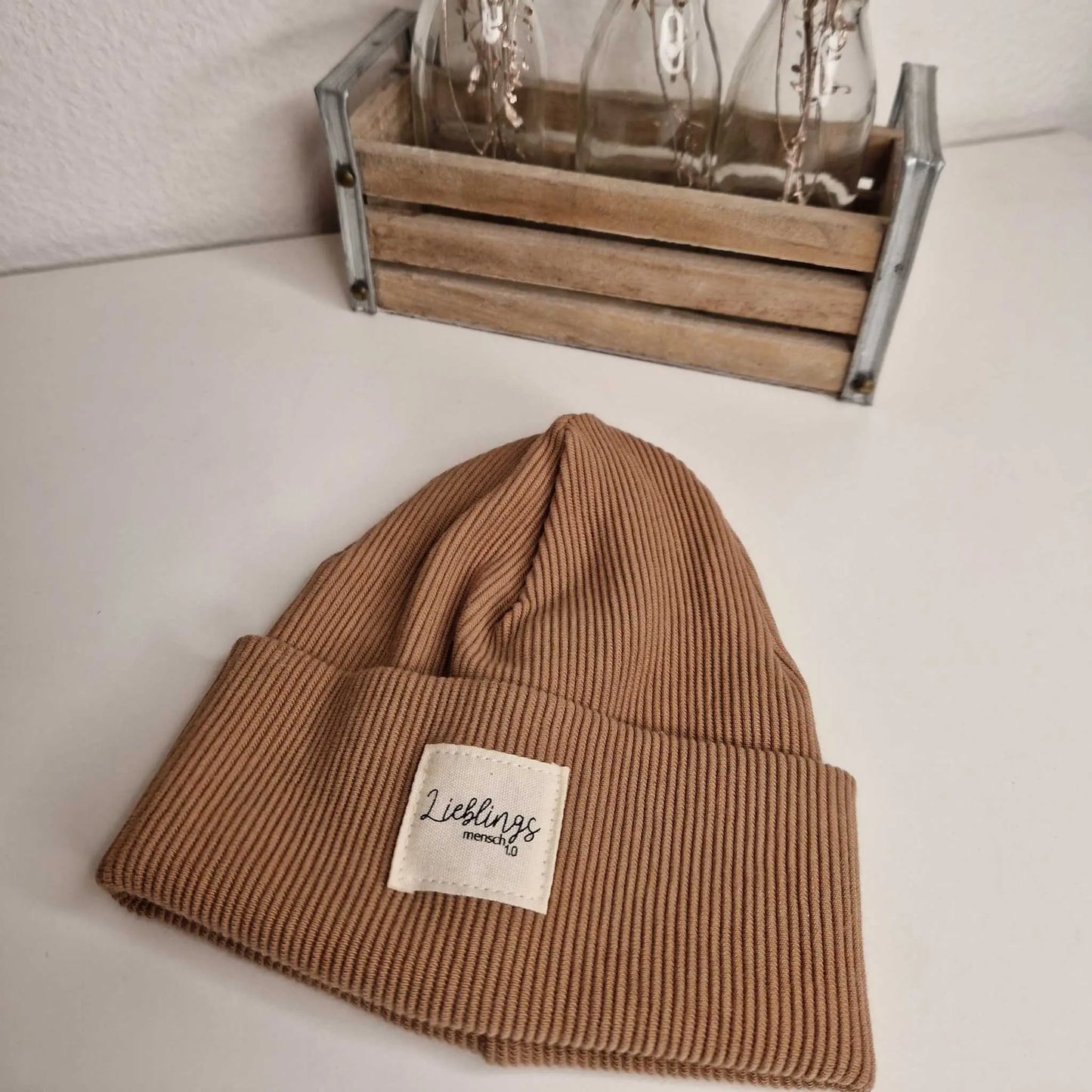 Hipster-Beanie "Lieblingsmensch" in Größe 38, ideal für Kinder im Herbst und Winter.