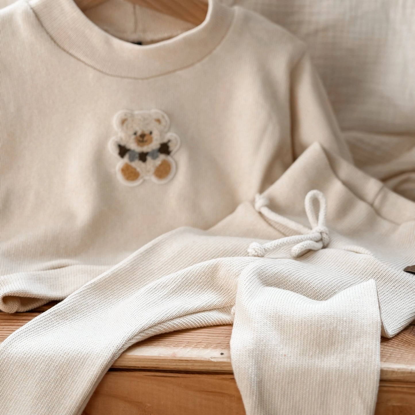 Oversize Pullover mit Leggins aus Feinstrick Böhnens Böhnens