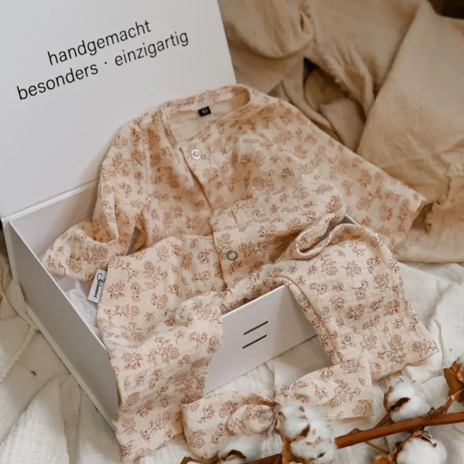 Geschenkbox Musselin Romper Böhnens
