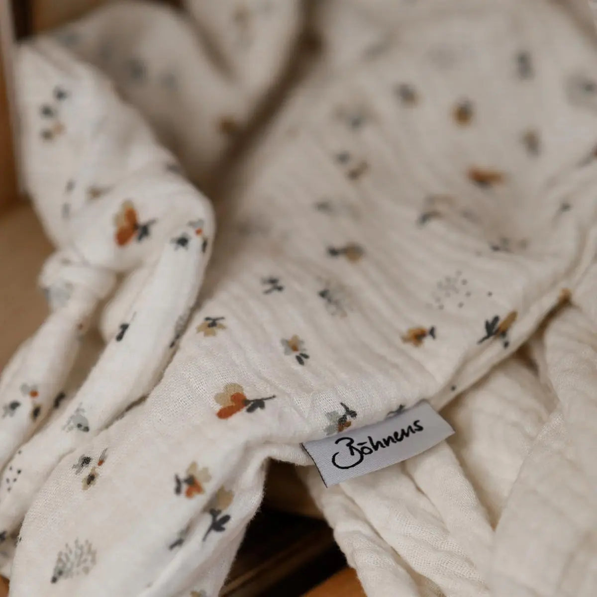 Kuschelhase mit Knisterohren mit Blumenmuster Böhnens Böhnens