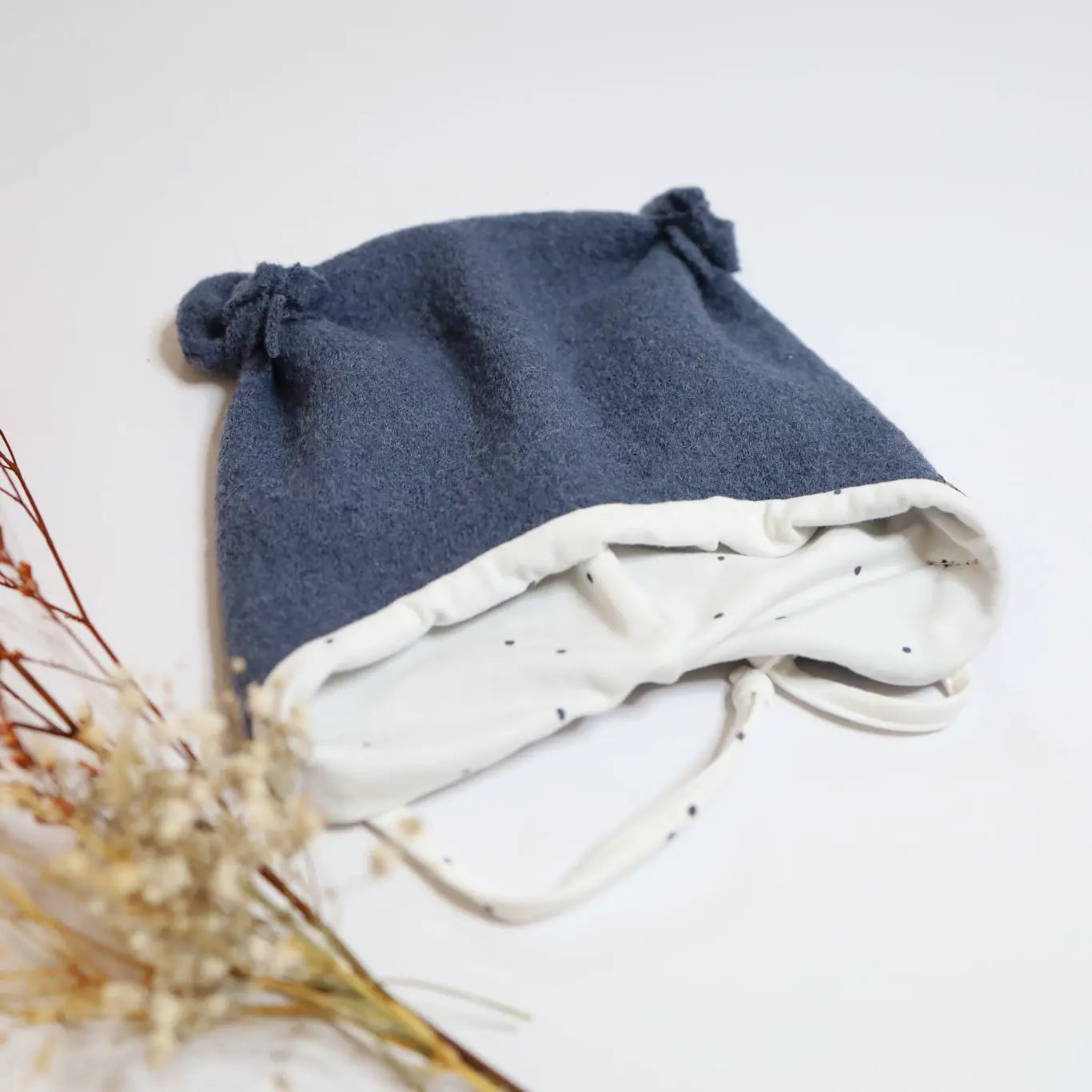 Öhrchenmütze aus Wollwalk Böhnens Böhnens