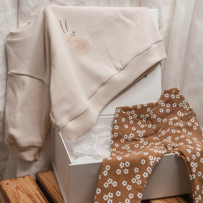 Baby Geschenkbox Hase und Blume
