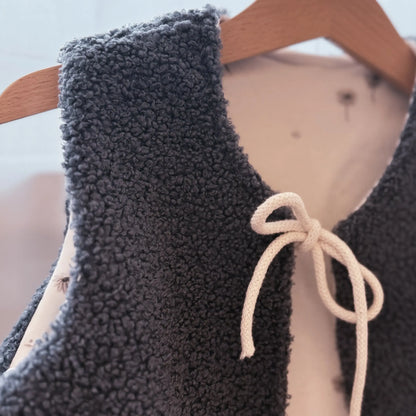 Weste aus Teddy in indigo blau Böhnens Böhnens