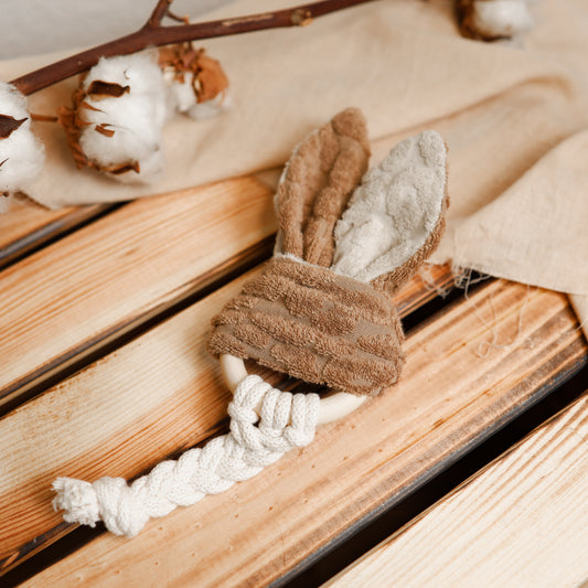 Beissring für Babys mit Knisterohren und Zopf