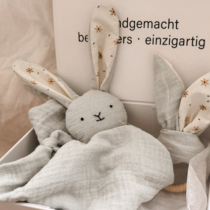 Baby Geschenkbox Hase mint mit Beissring