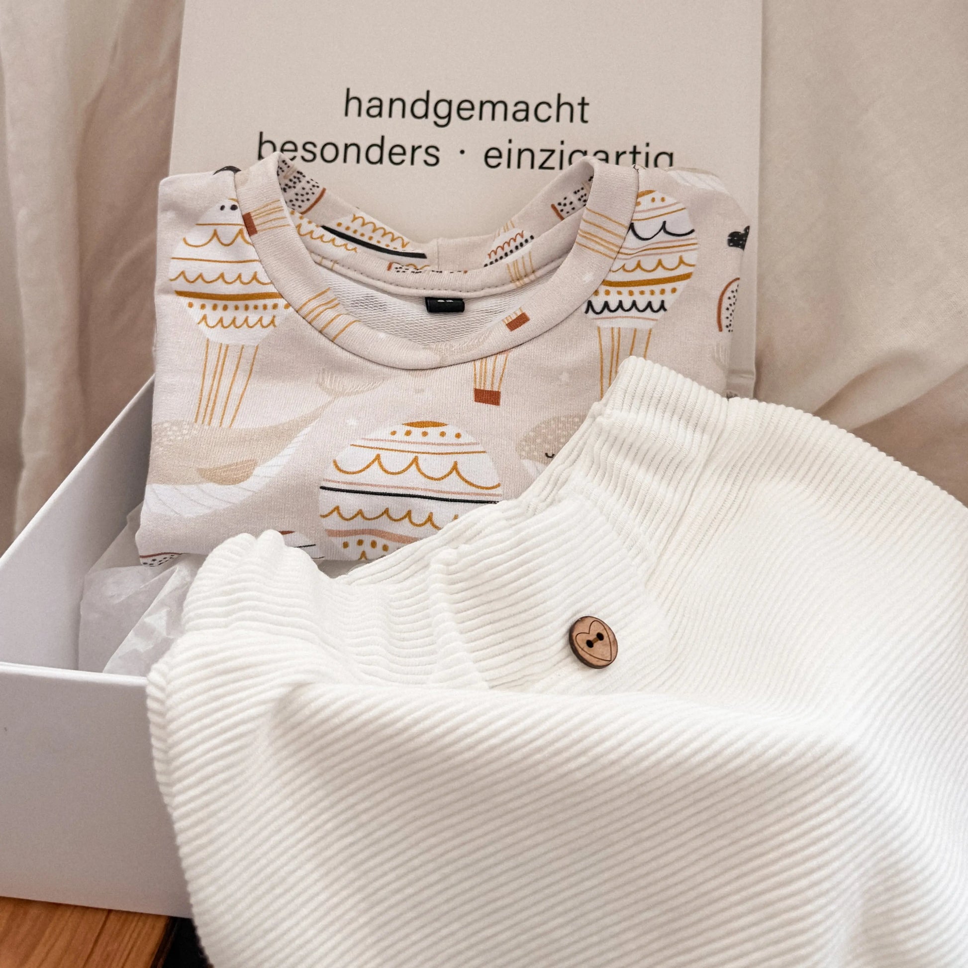Baby Geschenkbox Wal Übersicht